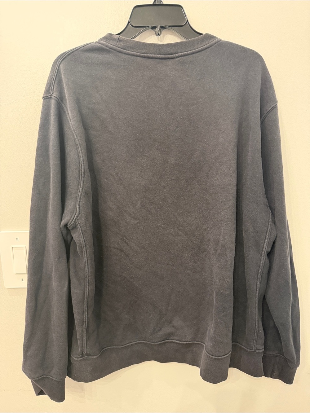 Nike Men's Charcoal Crewneck Sweatshirt with White Swoosh - Picture 4 of 4